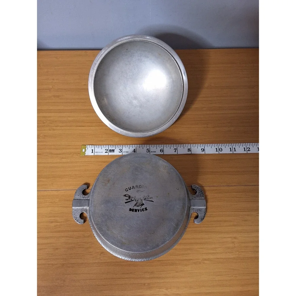 Vintage Guardian Service Hammered Aluminum Round Dutch Oven Pot with Lid 7